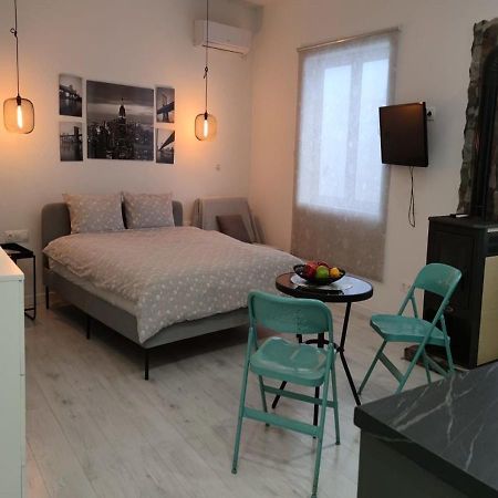 Palaio Faliro Suite Delux Near The Sea Athen Exterior foto